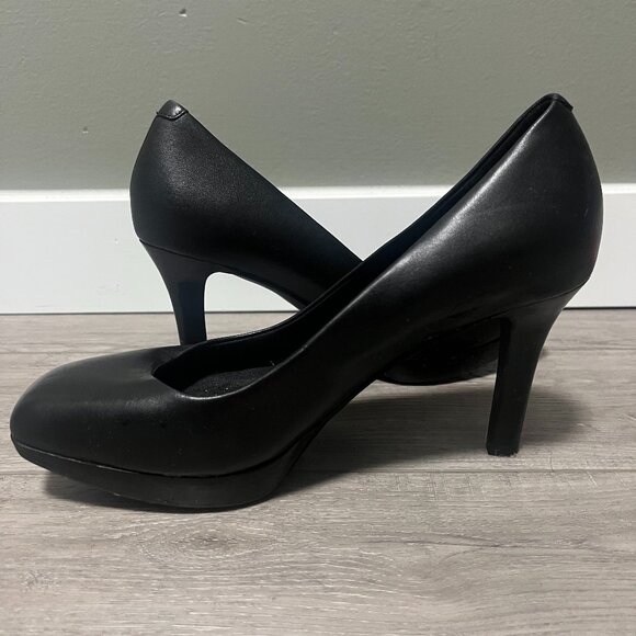 Rockport AdiPrene by Adidas Black Leather Pump Dress Heels Women’s Sz 7.5US/38EU - Picture 1 of 9